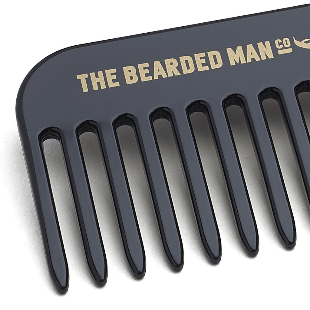 The Bearded Man Company 003 Gents Beard Pick Comb Closeup